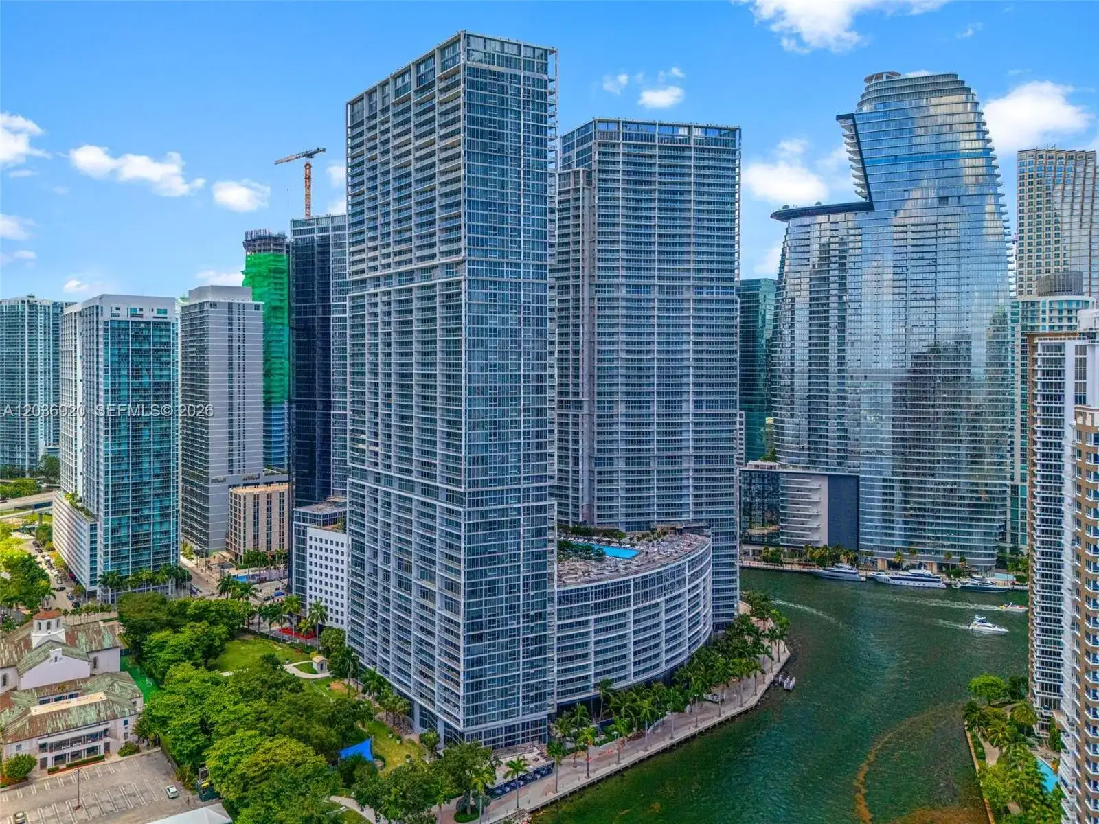 495 Brickell Ave # 905, Miami FL 33131 photo 3