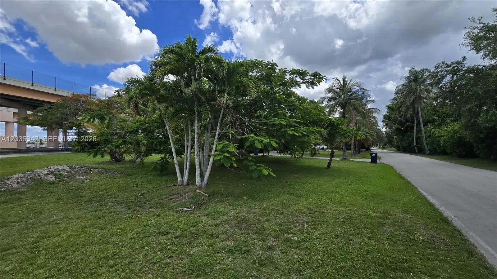 8603 SW 68th St Rd, Miami FL 33143 photo 4