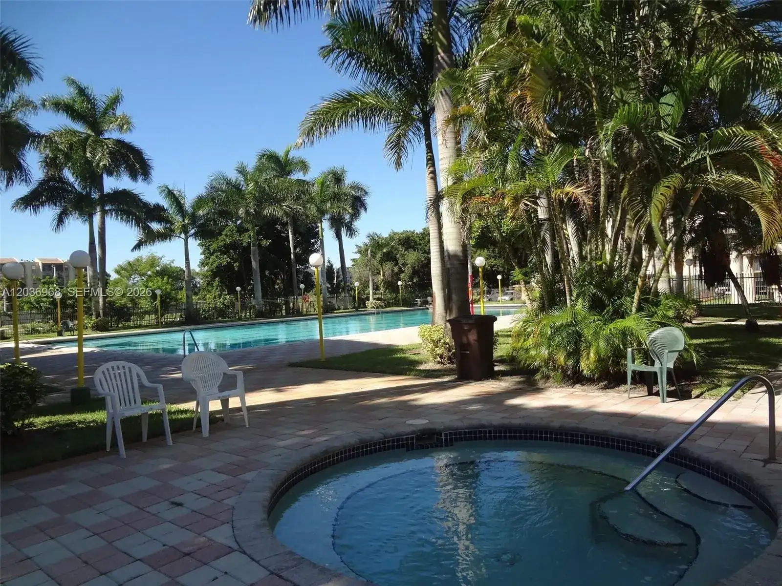 9310 Fontainebleau Blvd # 515, Miami FL 33172 photo 2