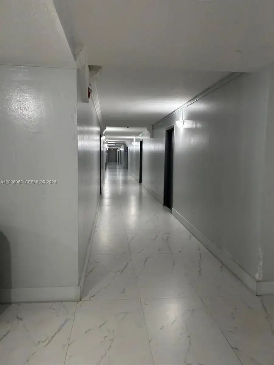 9310 Fontainebleau Blvd # 515, Miami FL 33172 photo 5