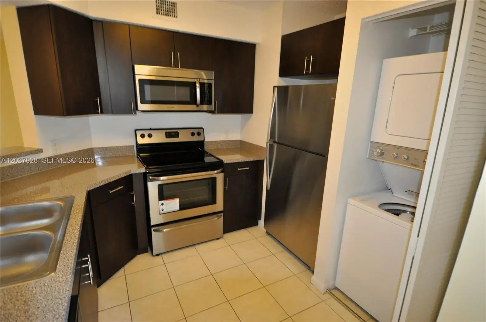 3473 NW 44th St # 103, Oakland Park FL 33309 photo 3