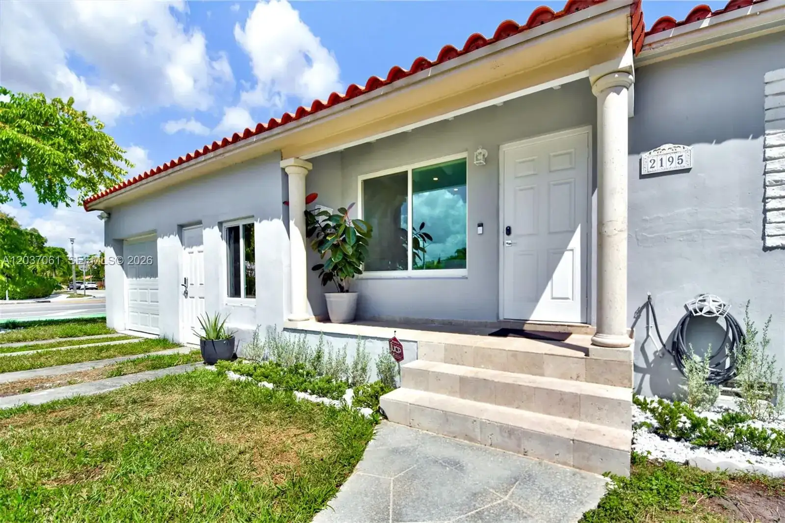 2195 SW 25th Ter, Miami FL 33133 photo 4