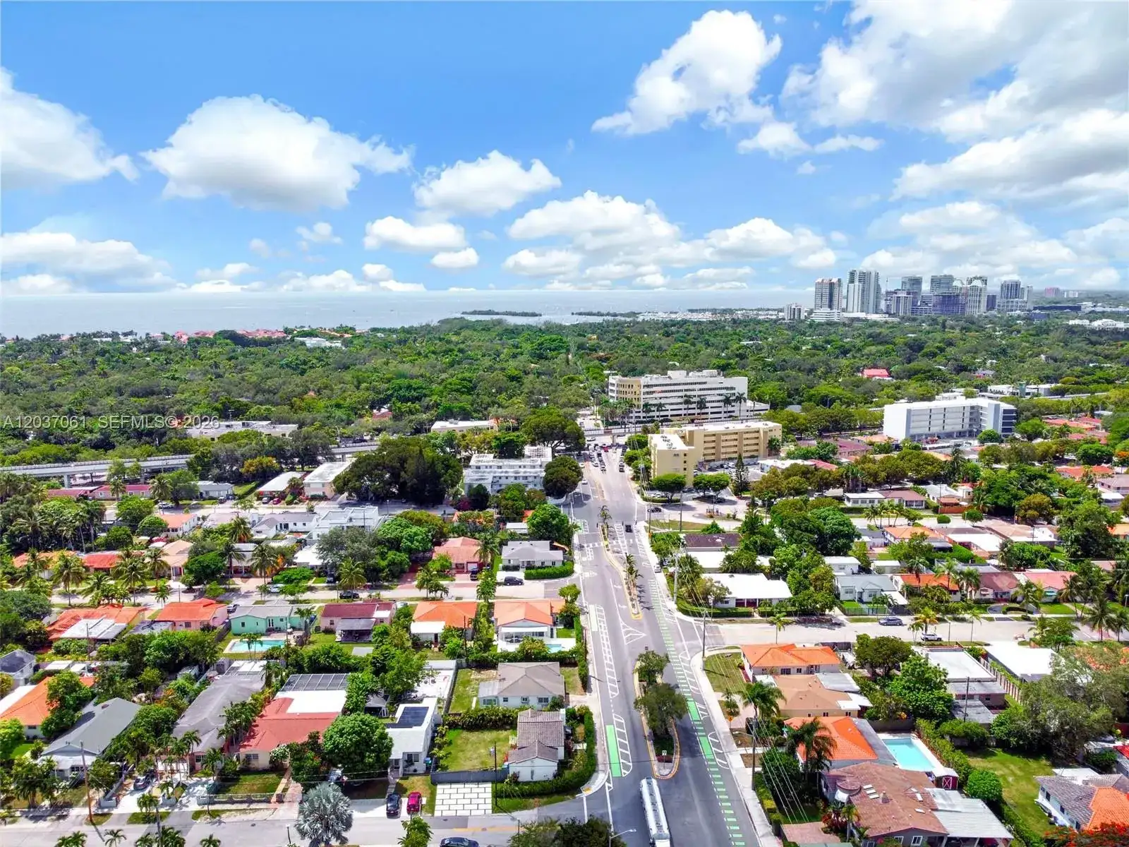 2195 SW 25th Ter, Miami FL 33133 photo 5