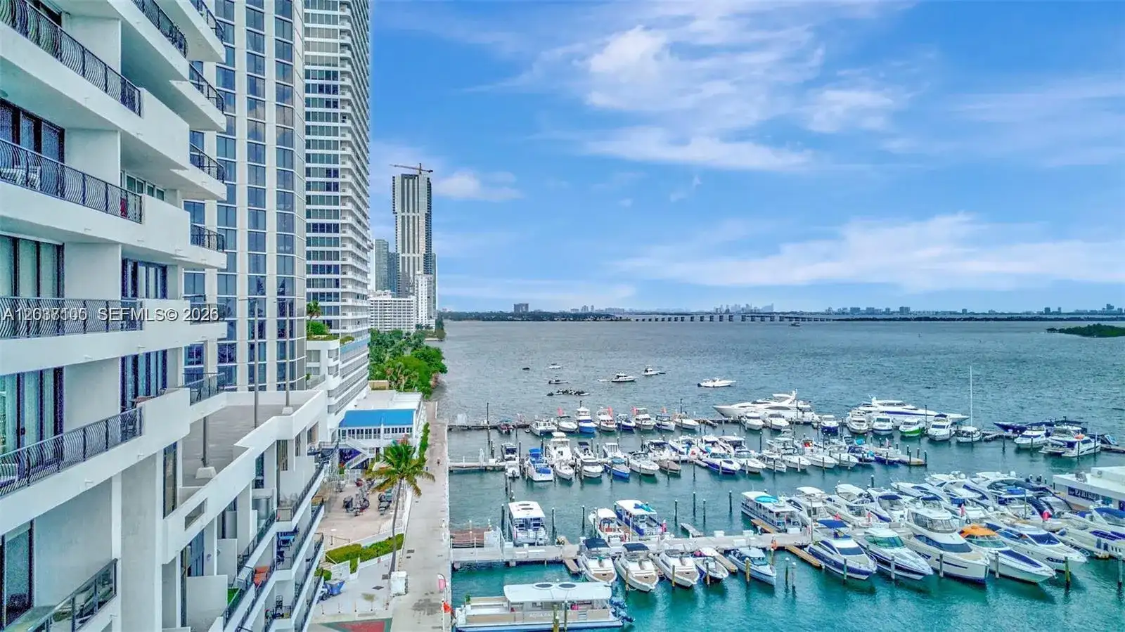 555 NE 15th St # 17E, Miami FL 33132 photo 4