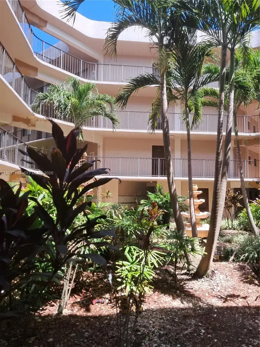 8420 SW 133rd Ave Rd # 120, Miami FL 33183 photo 2