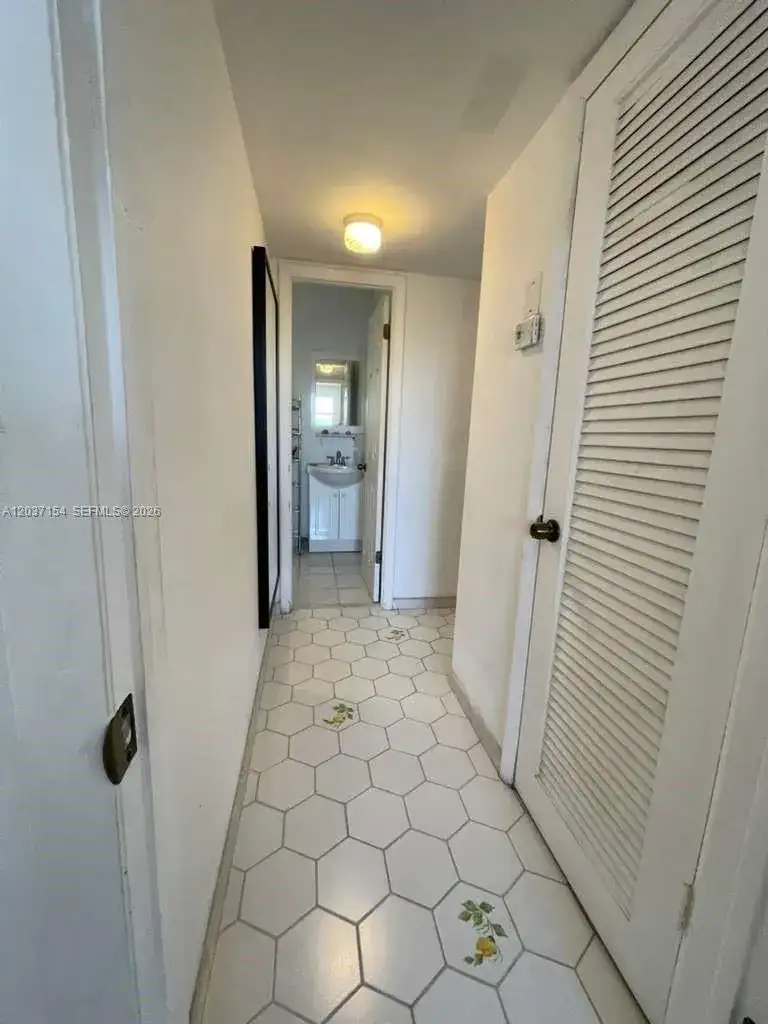 8081 N Sunrise Lakes Dr # 306, Sunrise FL 33322 photo 3