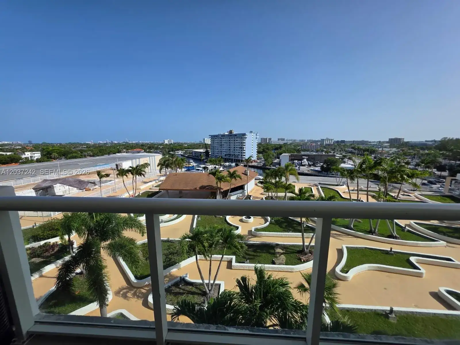 13499 Biscayne Blvd # 706, North Miami FL 33181 photo 2