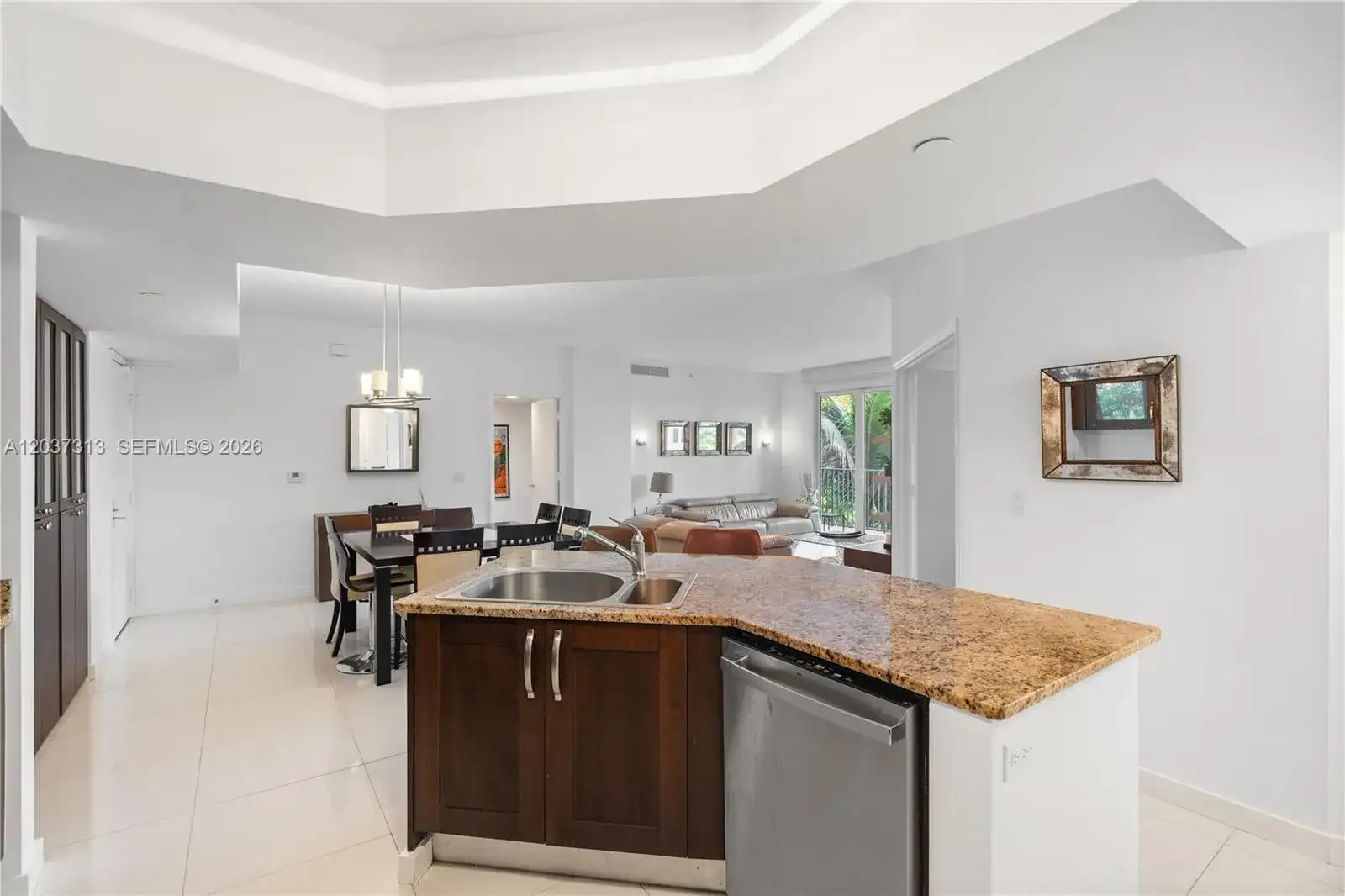 20000 E Country Club Dr # 306, Aventura FL 33180 photo 2
