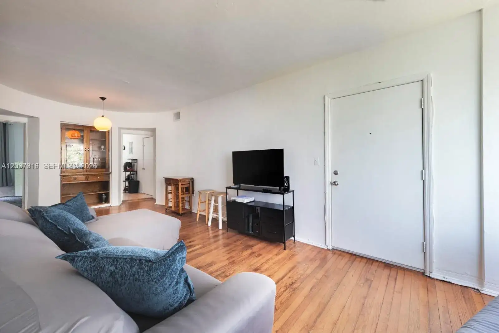 6941 Bay Dr # B3, Miami Beach FL 33141 photo 3