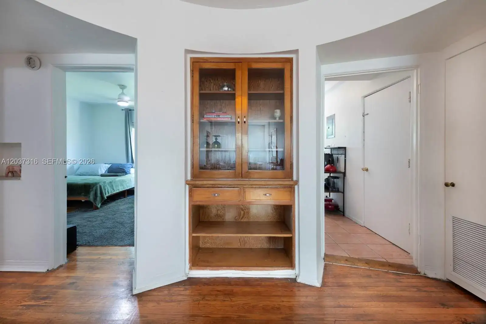 6941 Bay Dr # B3, Miami Beach FL 33141 photo 4