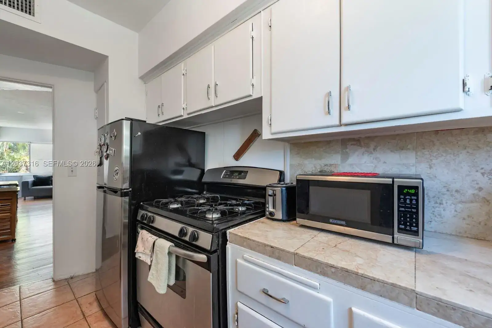 6941 Bay Dr # B3, Miami Beach FL 33141 photo 5
