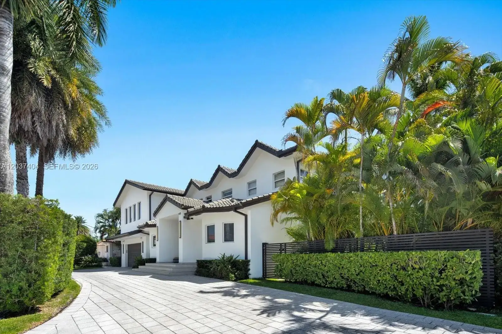 431 Layne Blvd, Hallandale Beach FL 33009 photo 3