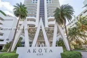 6365 Collins Ave # 2201, Miami Beach FL 33141 photo 2