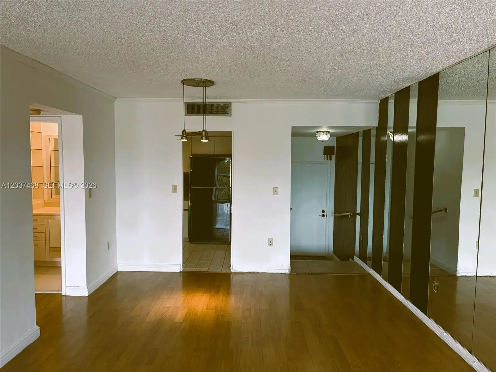8775 Park Blvd # 406, Miami FL 33172 photo 3