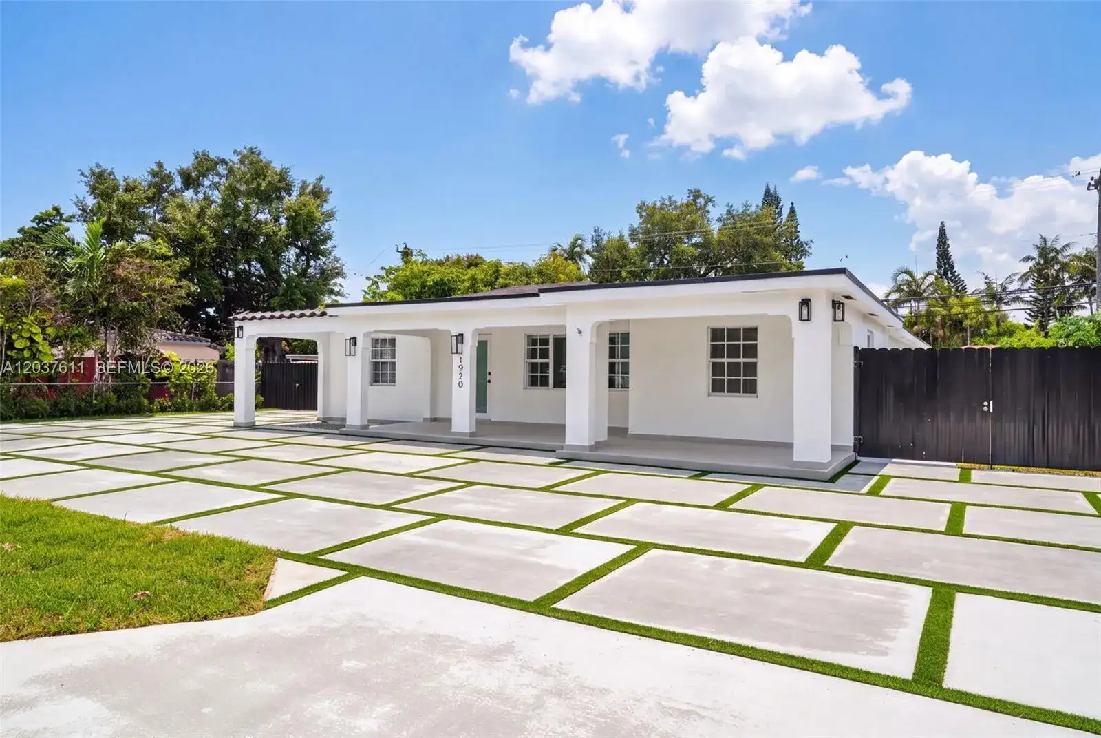1920 SW 67th Ave, Miami FL 33147 photo 2