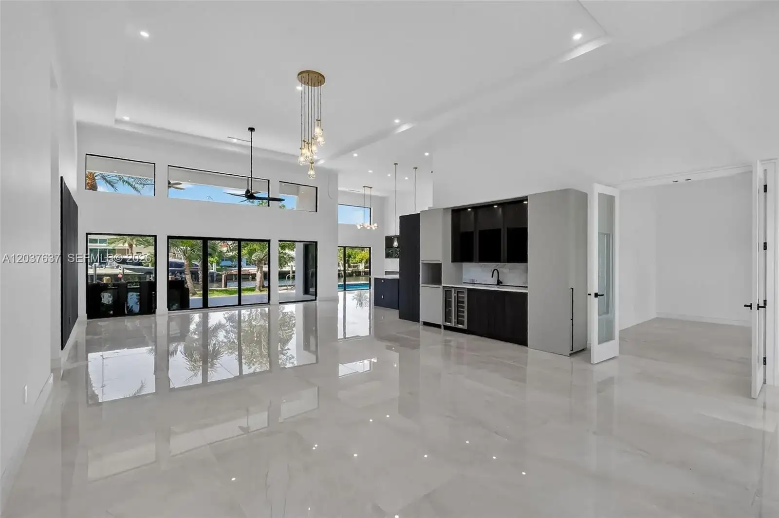 2832 NE 24th Ct, Fort Lauderdale FL 33305 photo 3