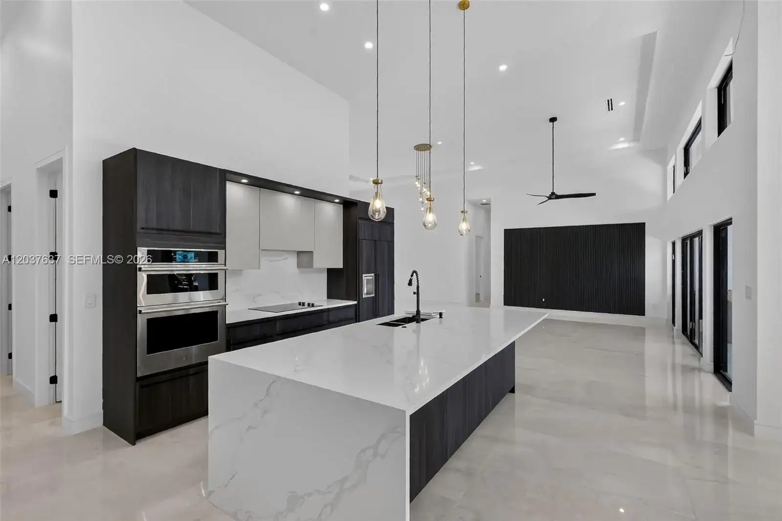 2832 NE 24th Ct, Fort Lauderdale FL 33305 photo 4