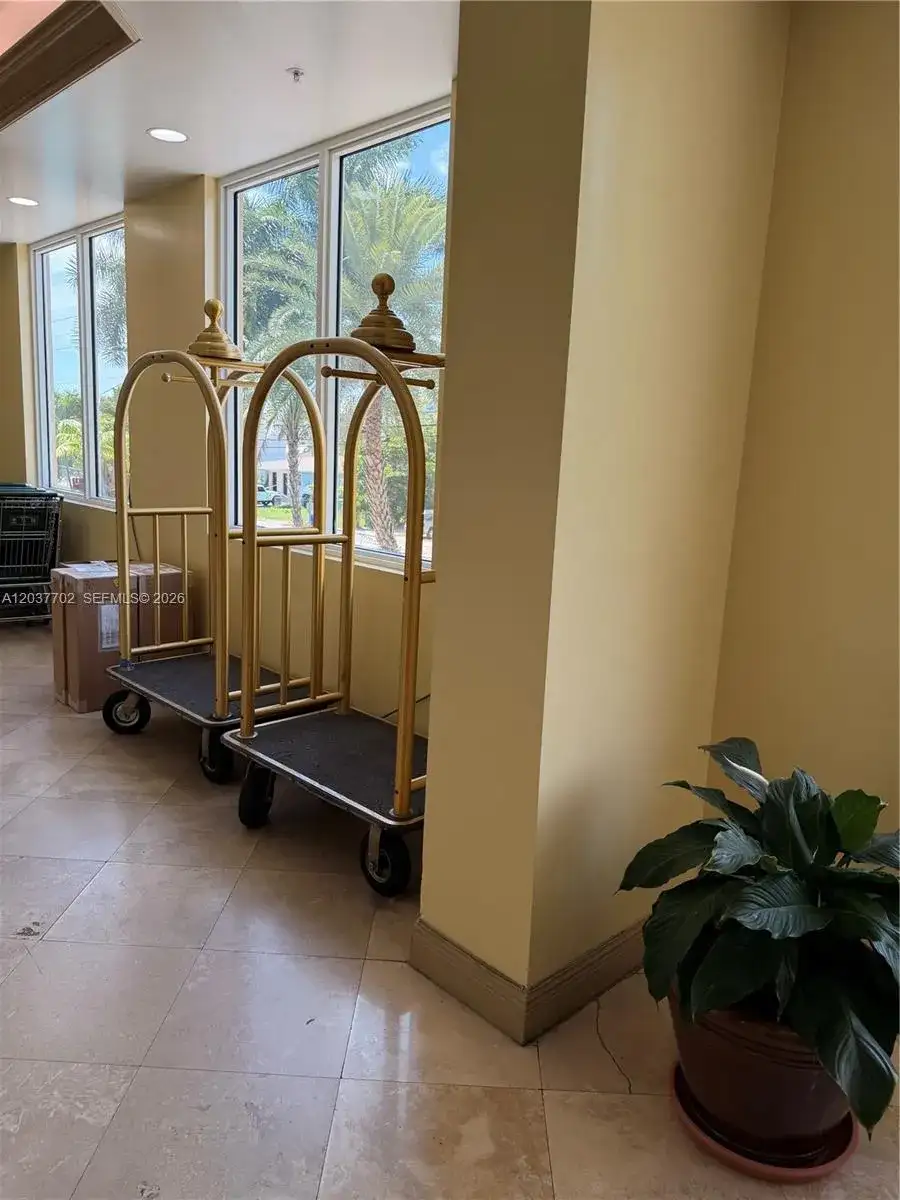 3500 Coral Way # 907, Miami FL 33145 photo 4