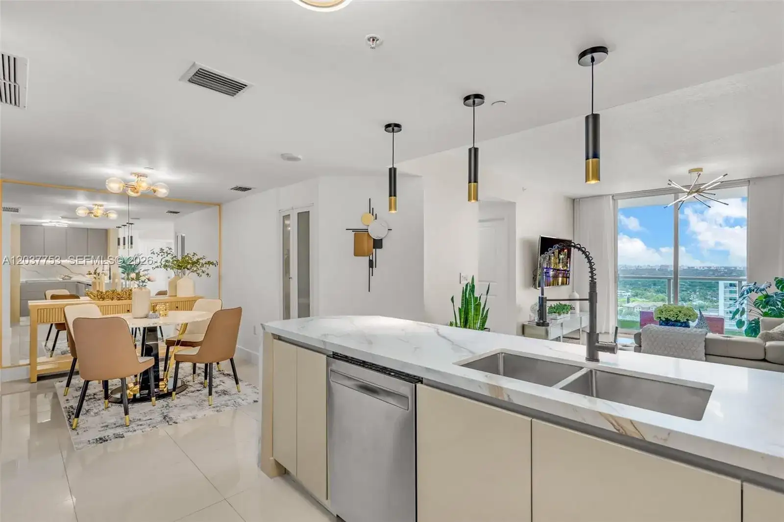 1250 S Miami Ave # 2305, Miami FL 33130 photo 2