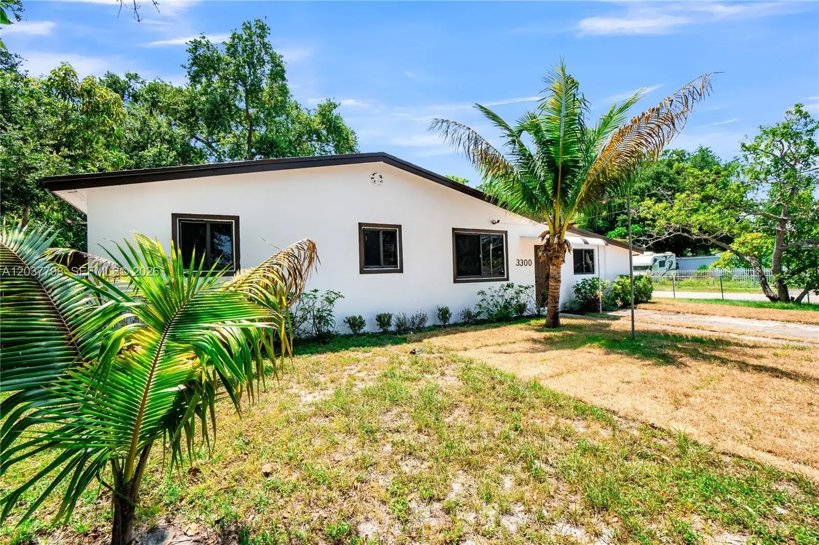 3300 SW 40th Ave, West Park FL 33023 photo 2