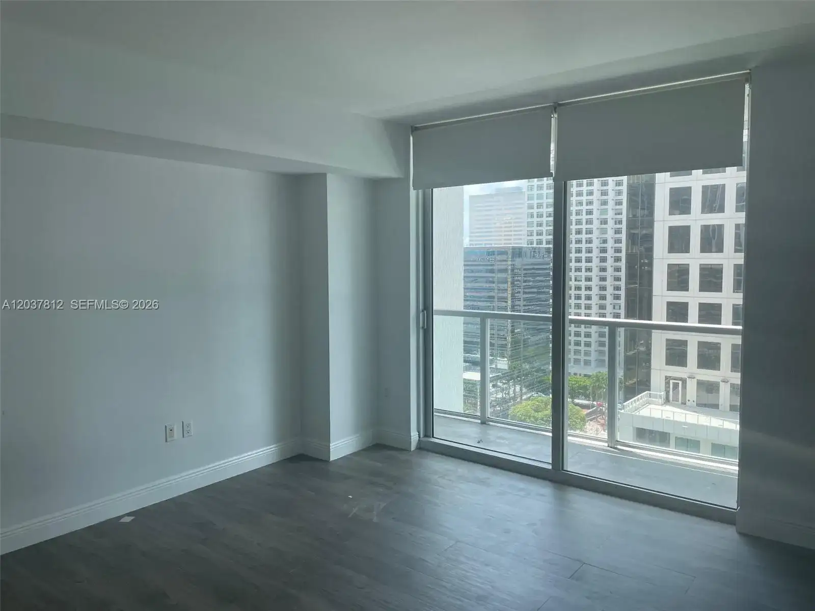 500 Brickell Av # 1906, Miami FL 33131 photo 5