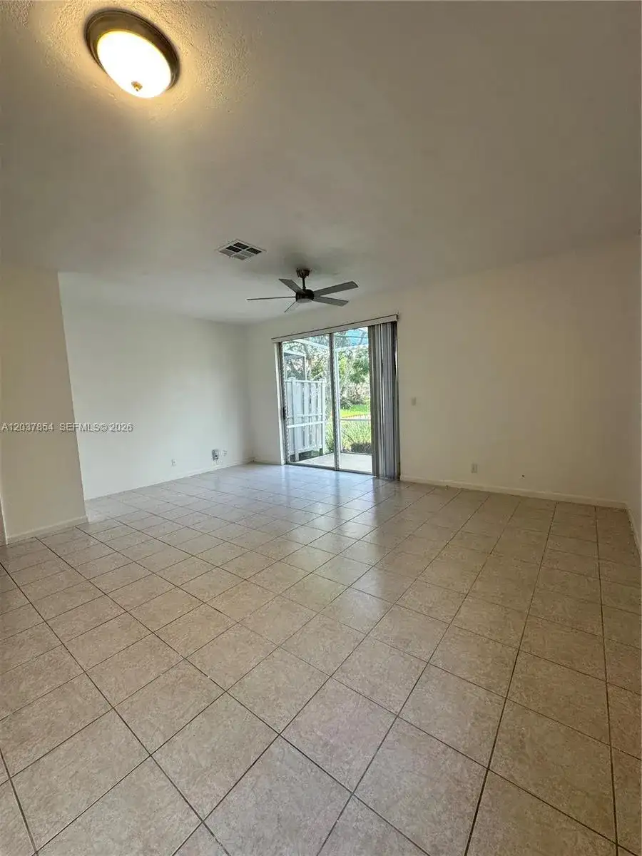 5541 NW 90th Ter # 5541, Sunrise FL 33351 photo 5