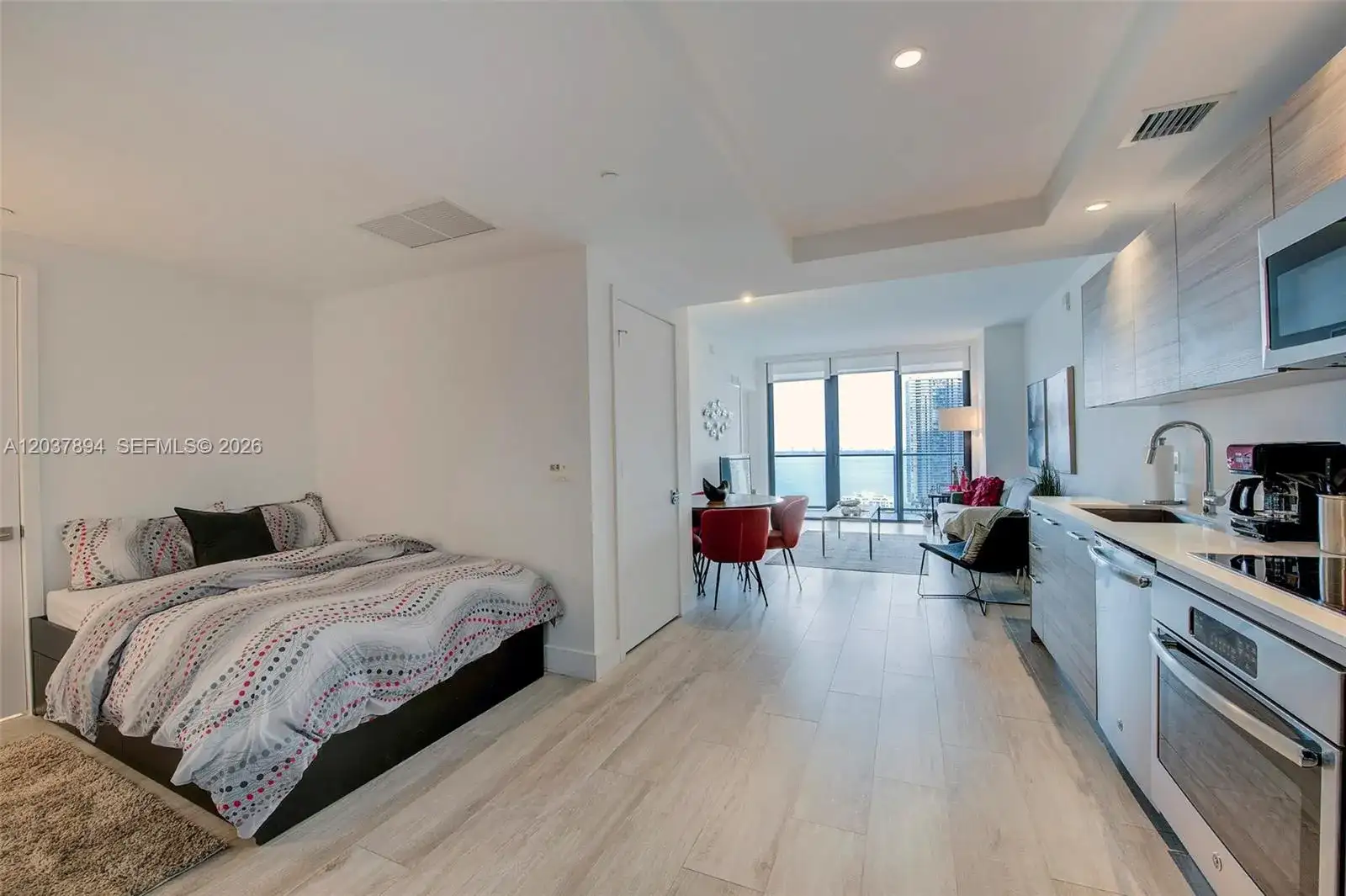 121 NE 34th St # 3006, Miami FL 33137 photo 3