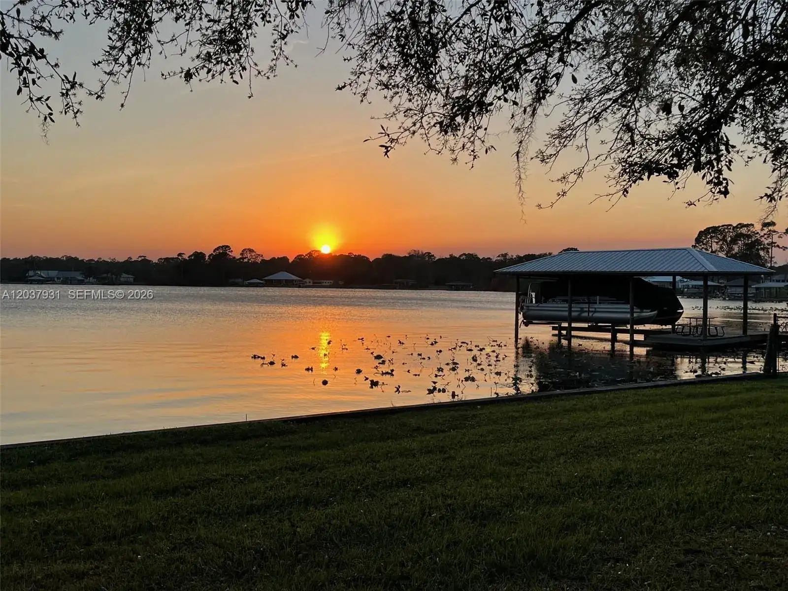 3118 Tanglewylde Avenue, Lake Placid FL 33852 photo 2