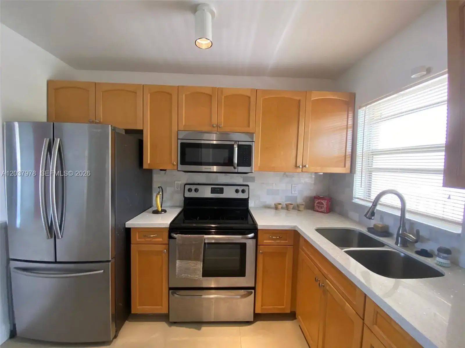 8861 Sunrise Lakes Blvd # 311, Sunrise FL 33322 photo 2