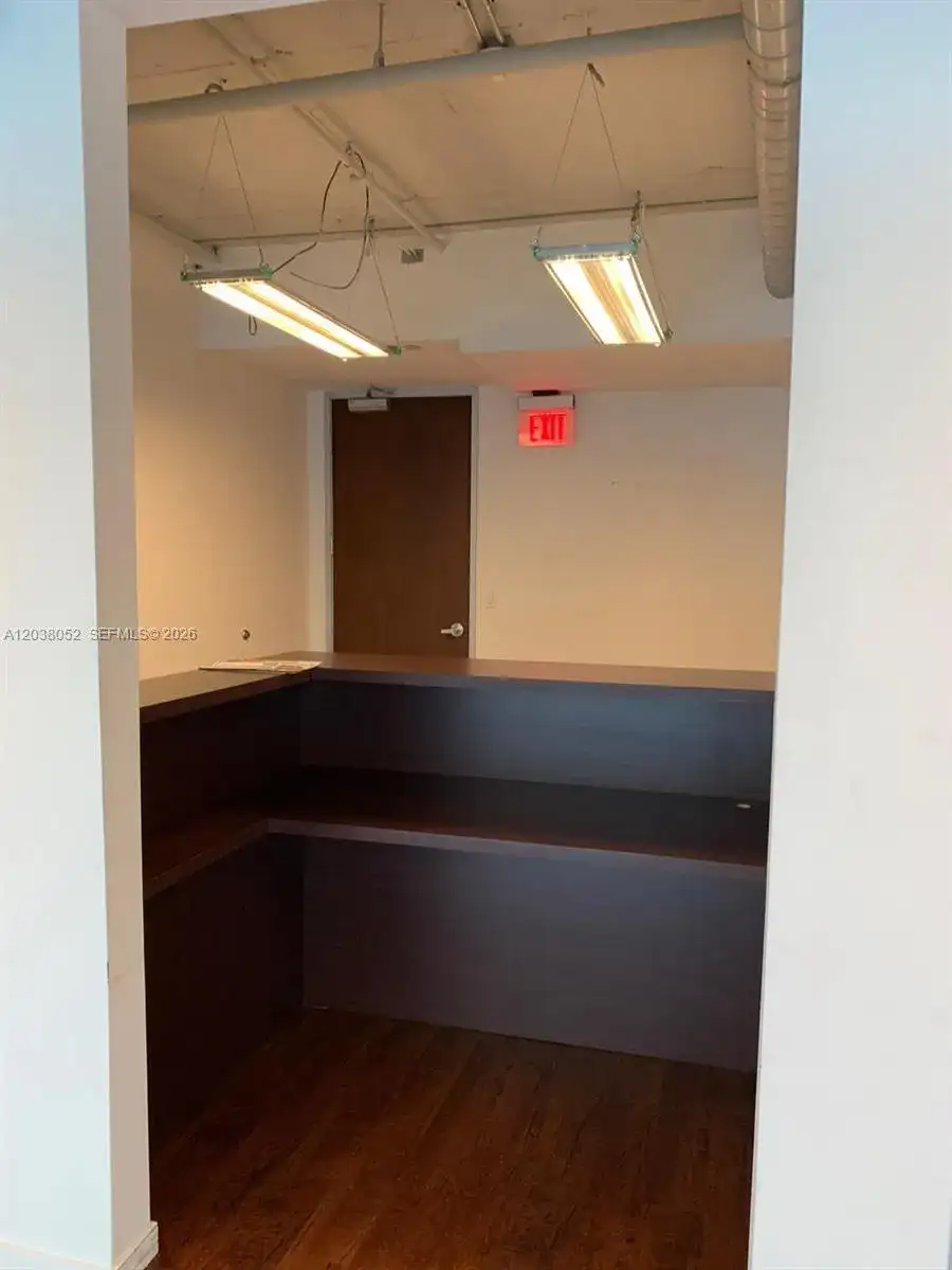 14 NE 1st Ave # Q, Miami FL 33132 photo 2