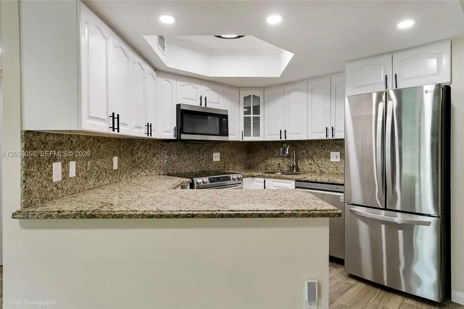 8205 Lake Dr # 103, Doral FL 33166 photo 2