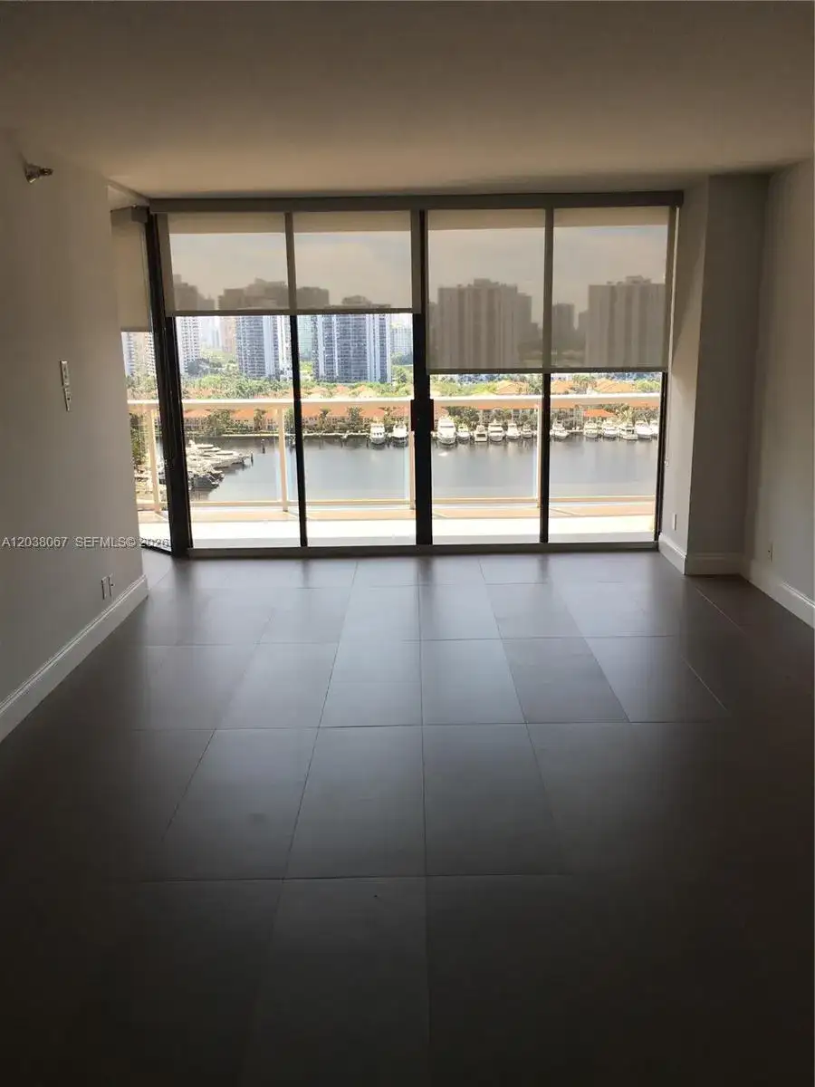 3640 Yacht Club Dr # 1609, Aventura FL 33180 photo 3