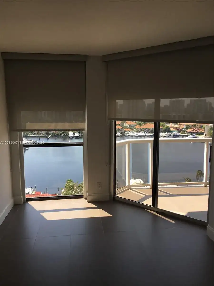3640 Yacht Club Dr # 1609, Aventura FL 33180 photo 4