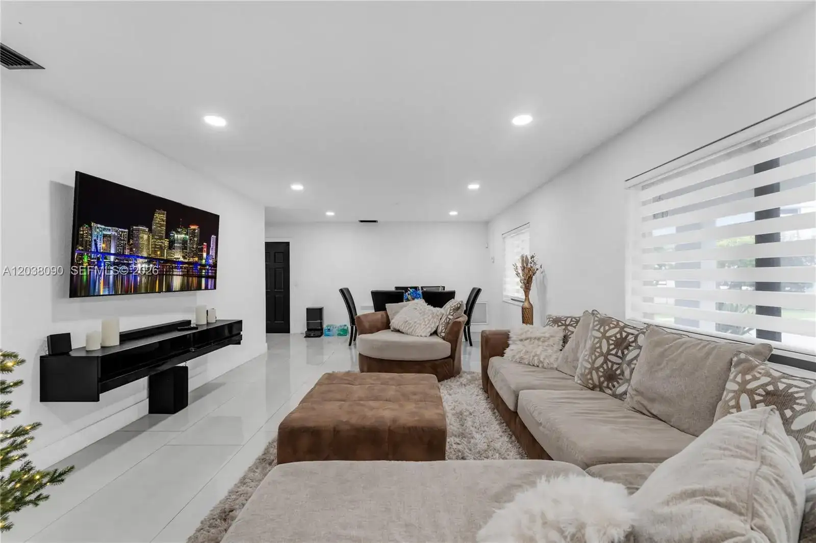 551 SW 127th Ave, Miami FL 33184 photo 5