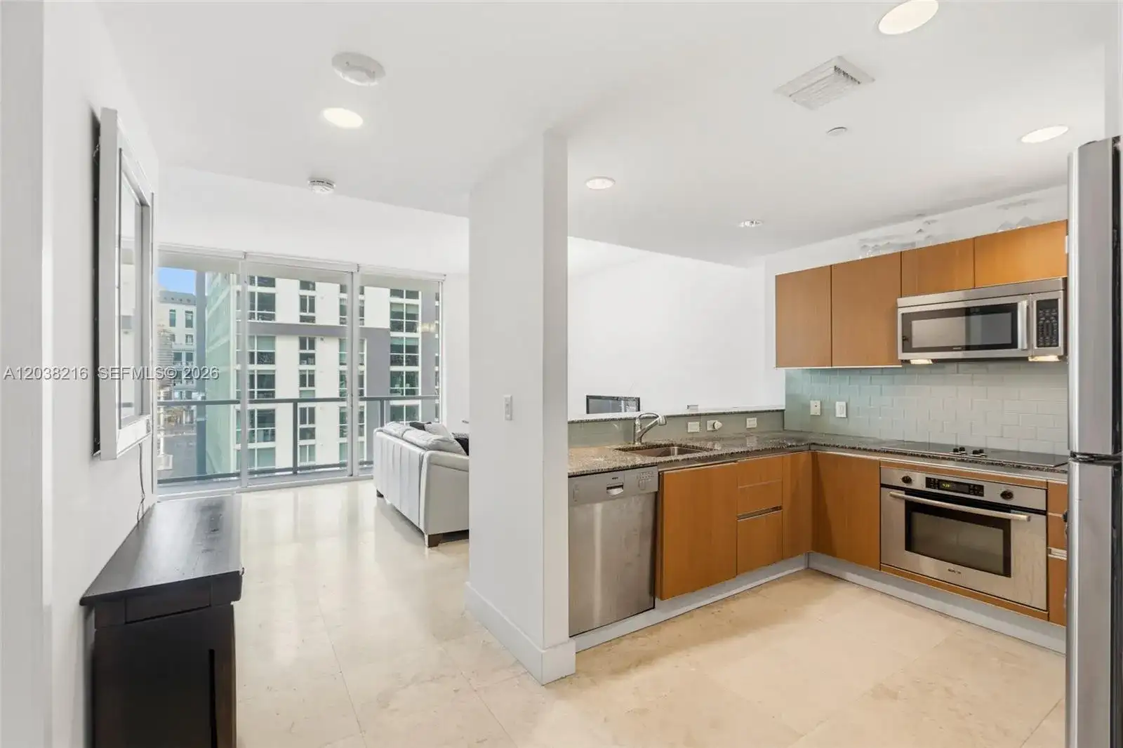 1050 Brickell Ave # 2112, Miami FL 33131 photo 2