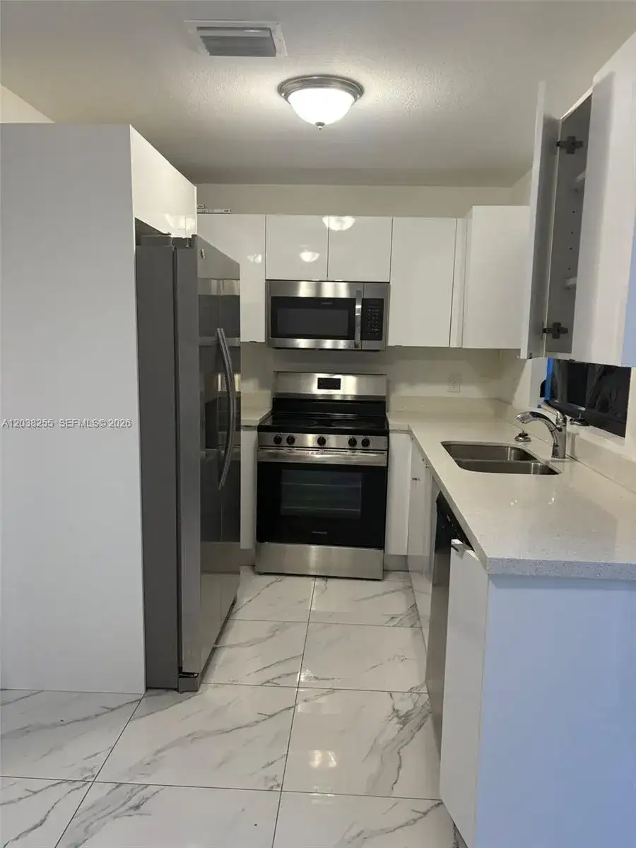 6280 NW 22nd Ct # 2, Miami FL 33147 photo 3
