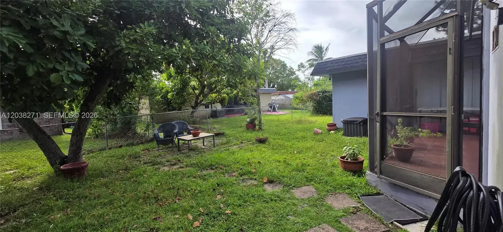 7907 NW 73rd Ave, Tamarac FL 33321 photo 2