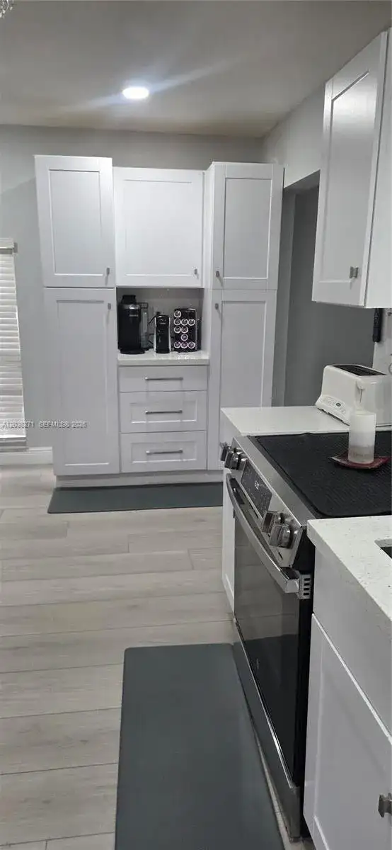 7907 NW 73rd Ave, Tamarac FL 33321 photo 3