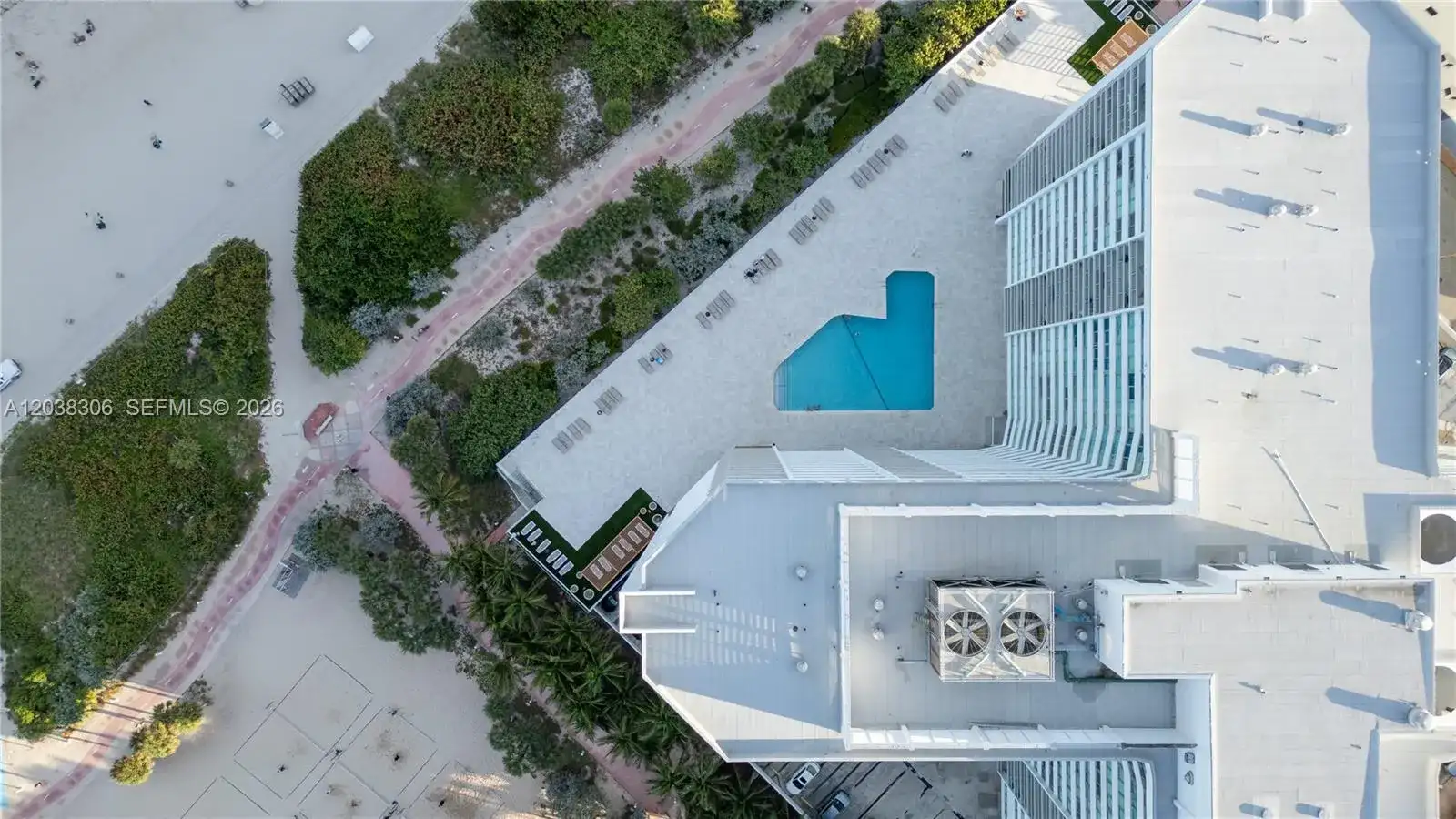 7135 Collins Ave # 1216, Miami Beach FL 33141 photo 5