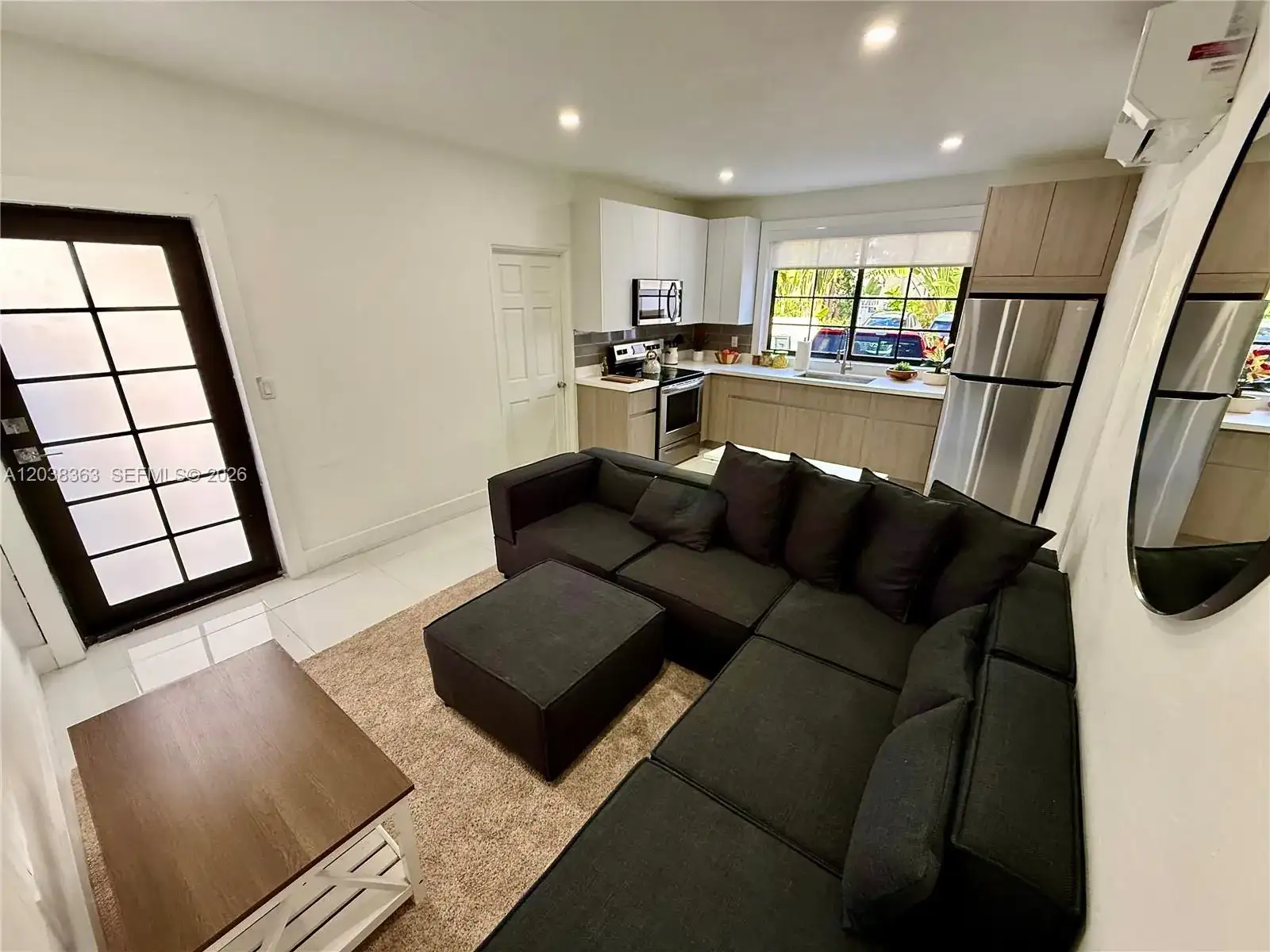 733 Michigan Ave # 9, Miami Beach FL 33139 photo 3