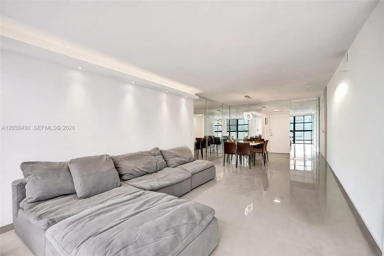 400 Leslie Dr # 1022, Hallandale Beach FL 33009 photo 2