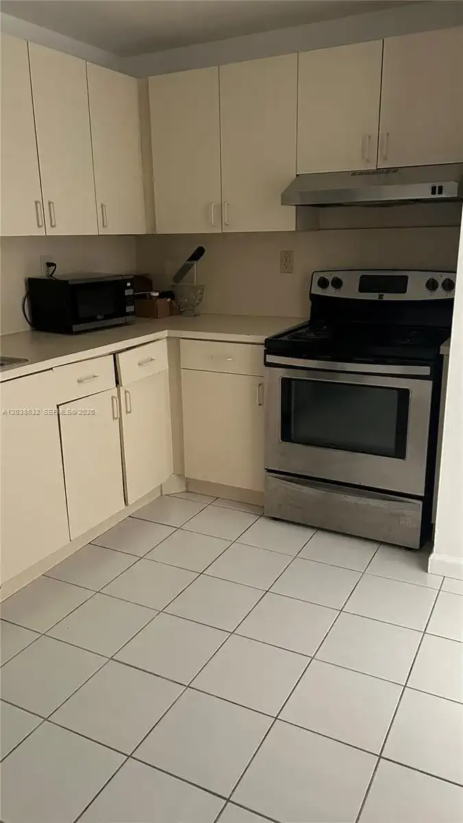 9962 SW 88 ST # 7, Miami FL 33176 photo 3