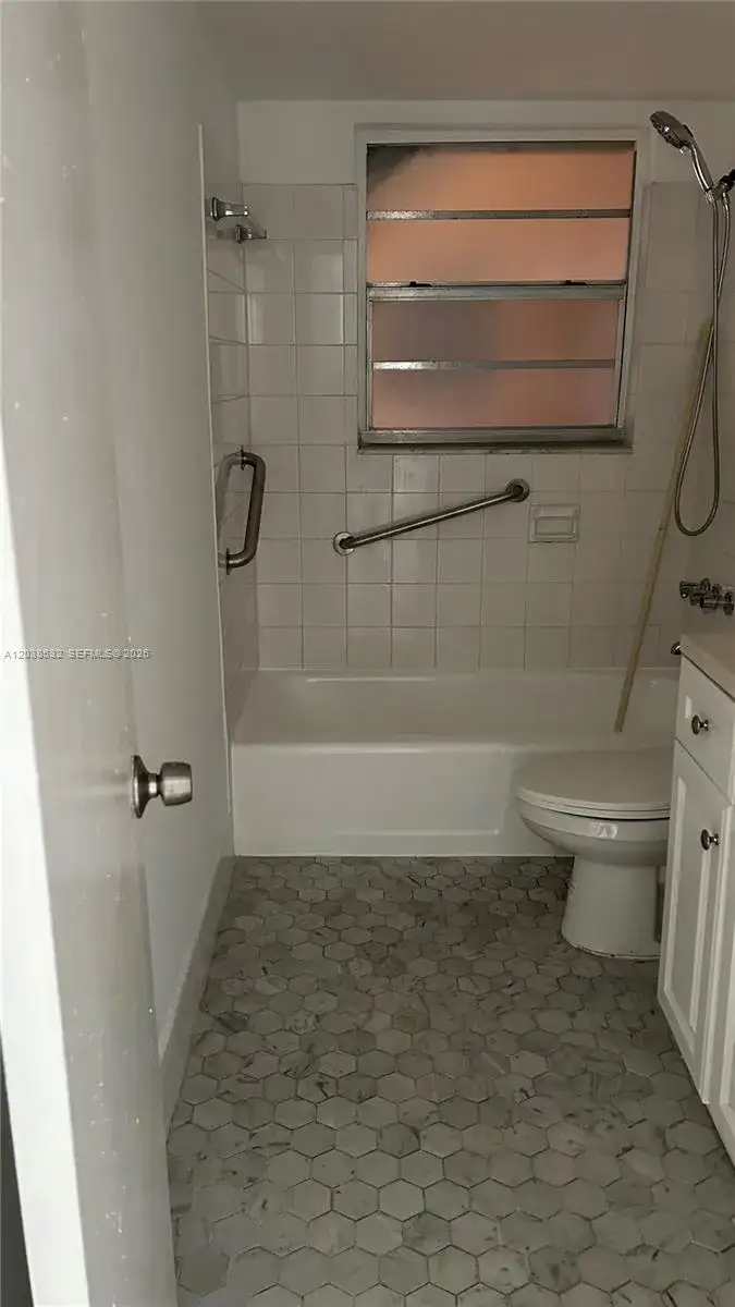 9962 SW 88 ST # 7, Miami FL 33176 photo 5