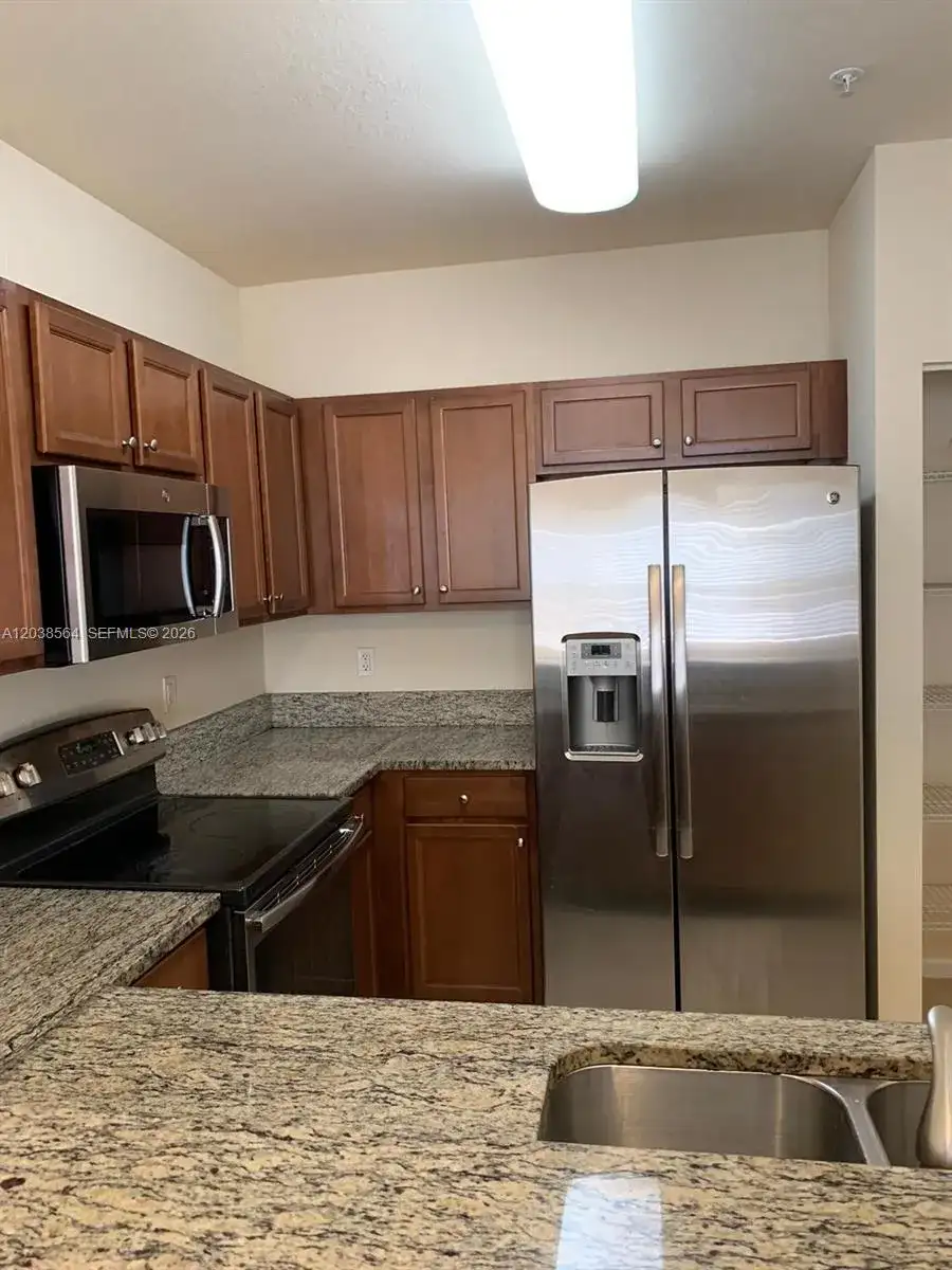 8960 NW 97th Ave # 217, Doral FL 33178 photo 5