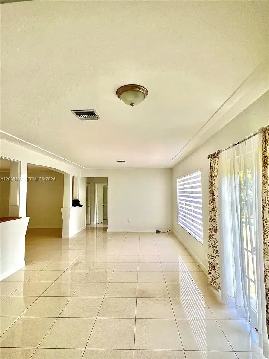 1506 Delgado Ave, Coral Gables FL 33146 photo 5