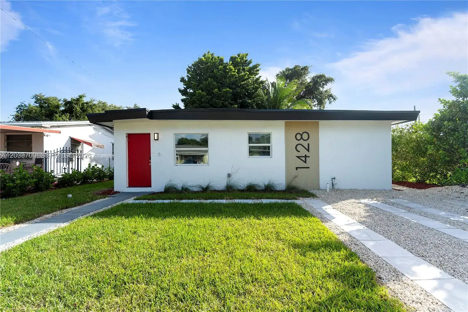 1428 NE 153rd Ter, North Miami Beach FL 33162 photo 2