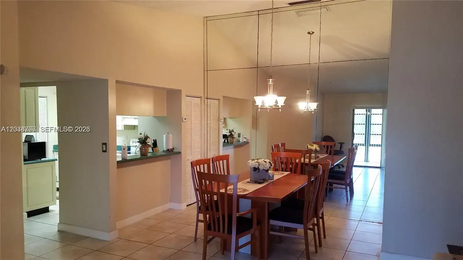 931 NE 199th St # 22, Miami FL 33179 photo 2