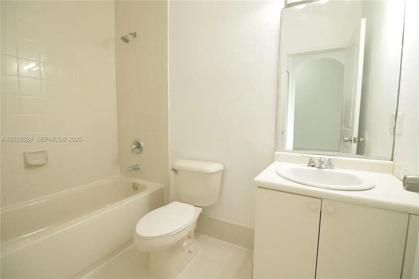 1568 SE 26th St # 206, Homestead FL 33035 photo 5