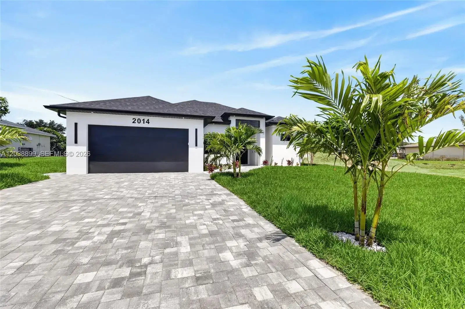 2014 SW 8th PL, Cape Coral FL 33991 photo 3