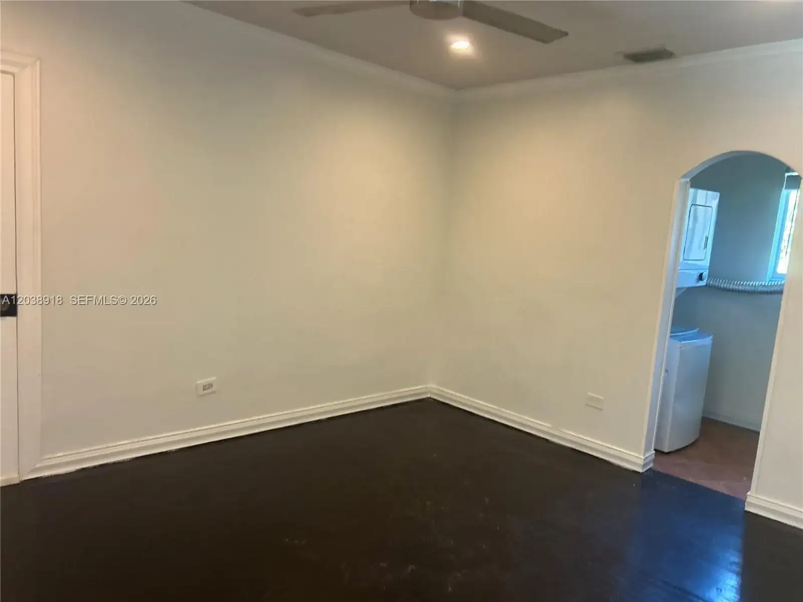 8260 Byron Ave # 5, Miami Beach FL 33141 photo 2